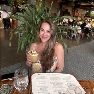 Meet your Posher, Amy